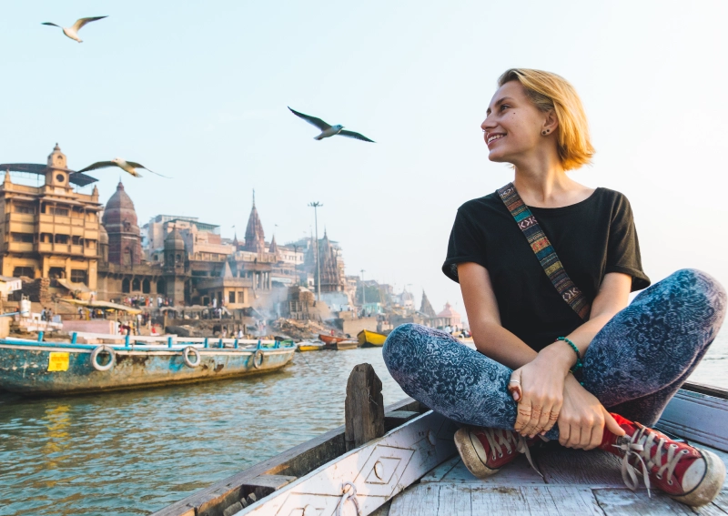 young-woman-explores-the-ganges-by-boat